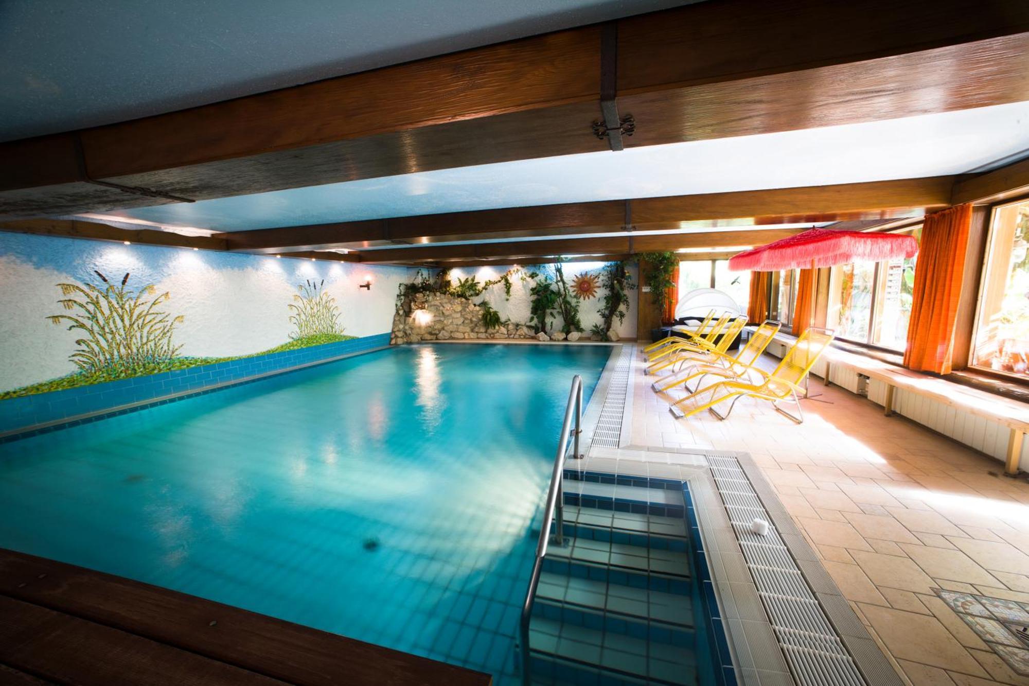 Hotel Landgasthof Zum Schildhauer Halfing Kültér fotó