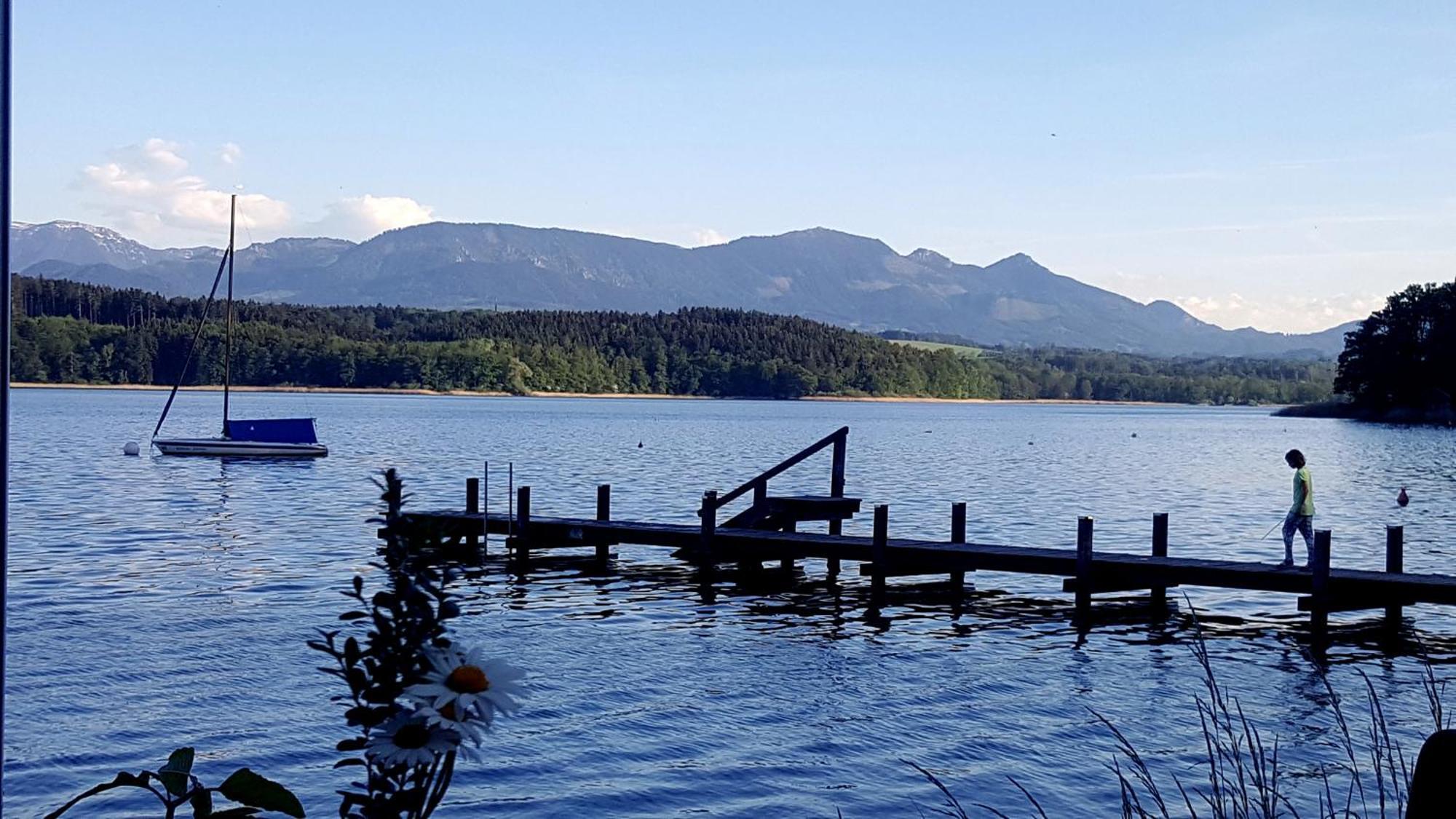 Hotel Landgasthof Zum Schildhauer Halfing Kültér fotó